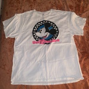 Walt Disney World t shirt